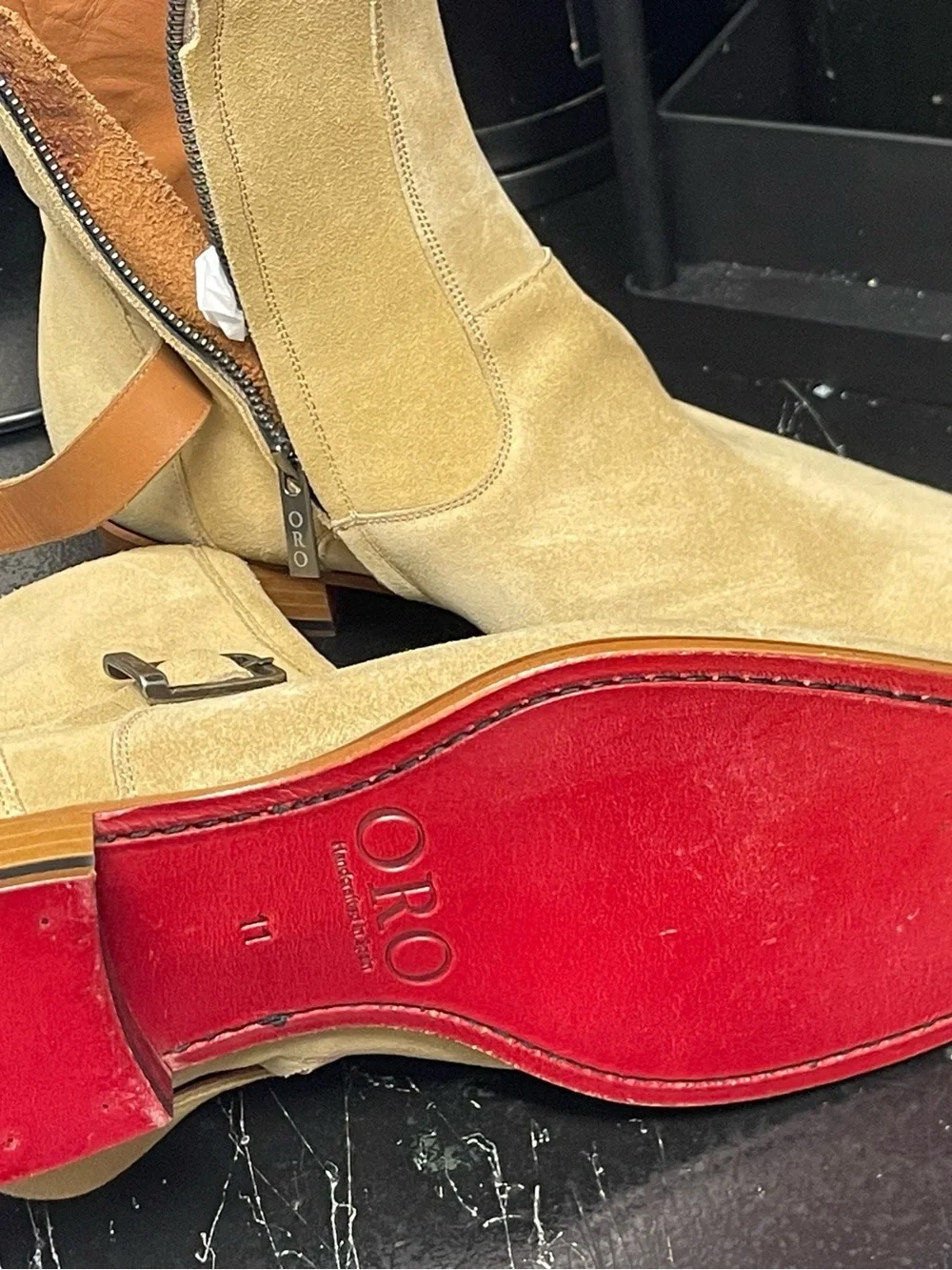 Men's Beige Suede Chukka Boots with Red Sole